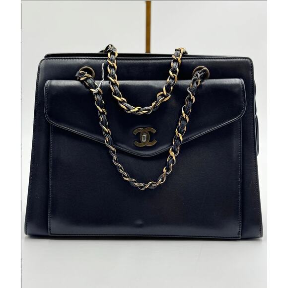 Chanel Caviar Tote - Picture 1 of 2